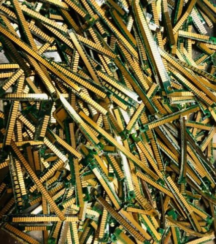 Trimmed Gold RAM Fingers